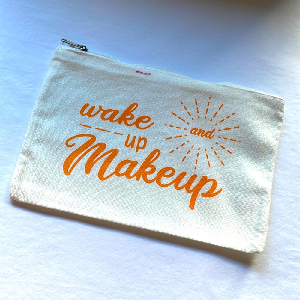 White‎ cosmetic makeup bag zipper closure lightweight canvas NWOT
